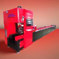 Machine de découpe de tubes carrés de précision pour angle de coupe de 45 degrés et longueur de chutes de 45 mm à une fréquence de 50 Hz
