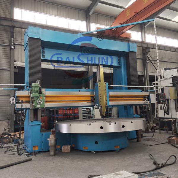Tour vertical CNC Fanuc avec changeur d'outils automatique et contre-pointe hydraulique