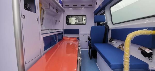 7 Seats / 8 Seats Ford Transit Custom Ambulance Diesel 4×2