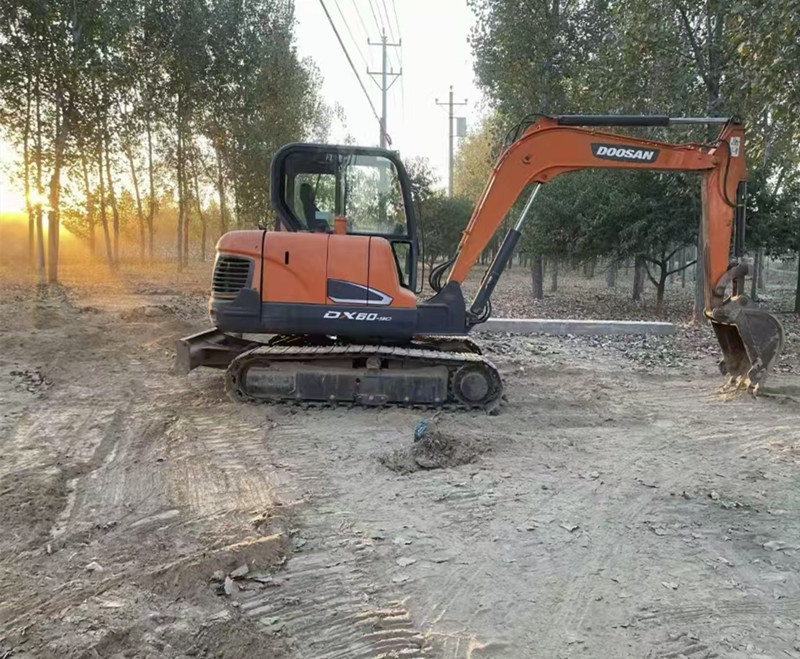 Doosan DX60-9c Подержанный экскаватор для полёта Дешевый экскаватор для продажи