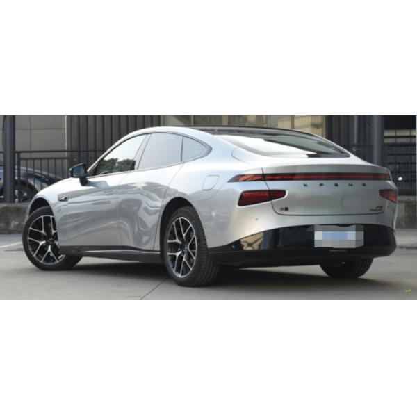 Автомобиль максимальной Xingneng версии XPENG P7 2023 P7i 610 чистый электрический средний