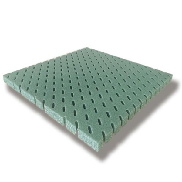 Telhas de assoalho de absorção de choque interno e exterior, almofada verde de choque do relvado da espuma uma largura de 1,5 m