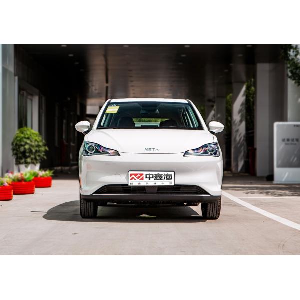 New Suv Car Electric Vehicles 5 Seater Electric Cars For Adult Nezha V 2022 Trendy 400 Lite Pink Custom