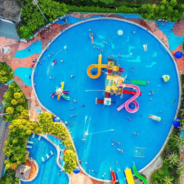 Eco Friendly Playground Splash Pad Plastic Steel Water Play Equipment