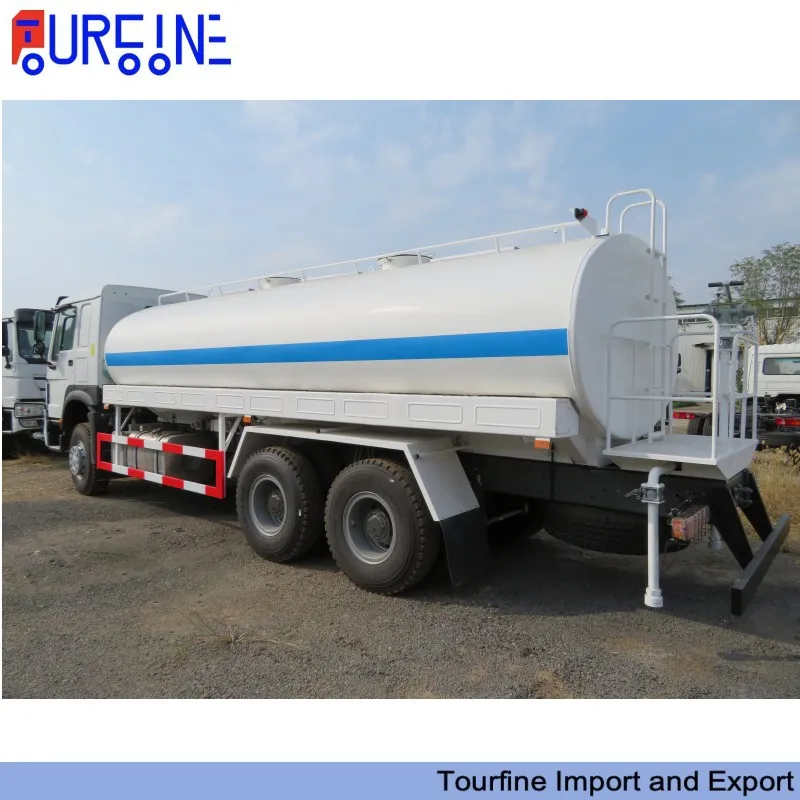 8X4 HOWO 28000L Water Tank Truck for Municipal and Construction Projects