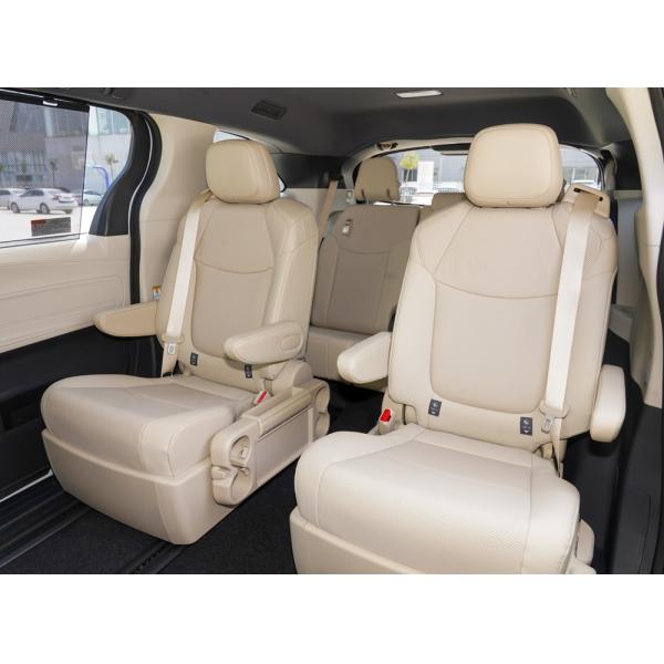 Seats Toyota SIENNA HEV Four-Wheel Hybrid Electric MPV with Copilot Seat Adjustment