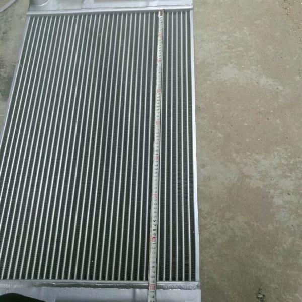 Todo o refrigerador intermediário de alumínio EX330-6 do caminhão/máquina escavadora Spare Parts de EX360/EX330-3 Hitachi