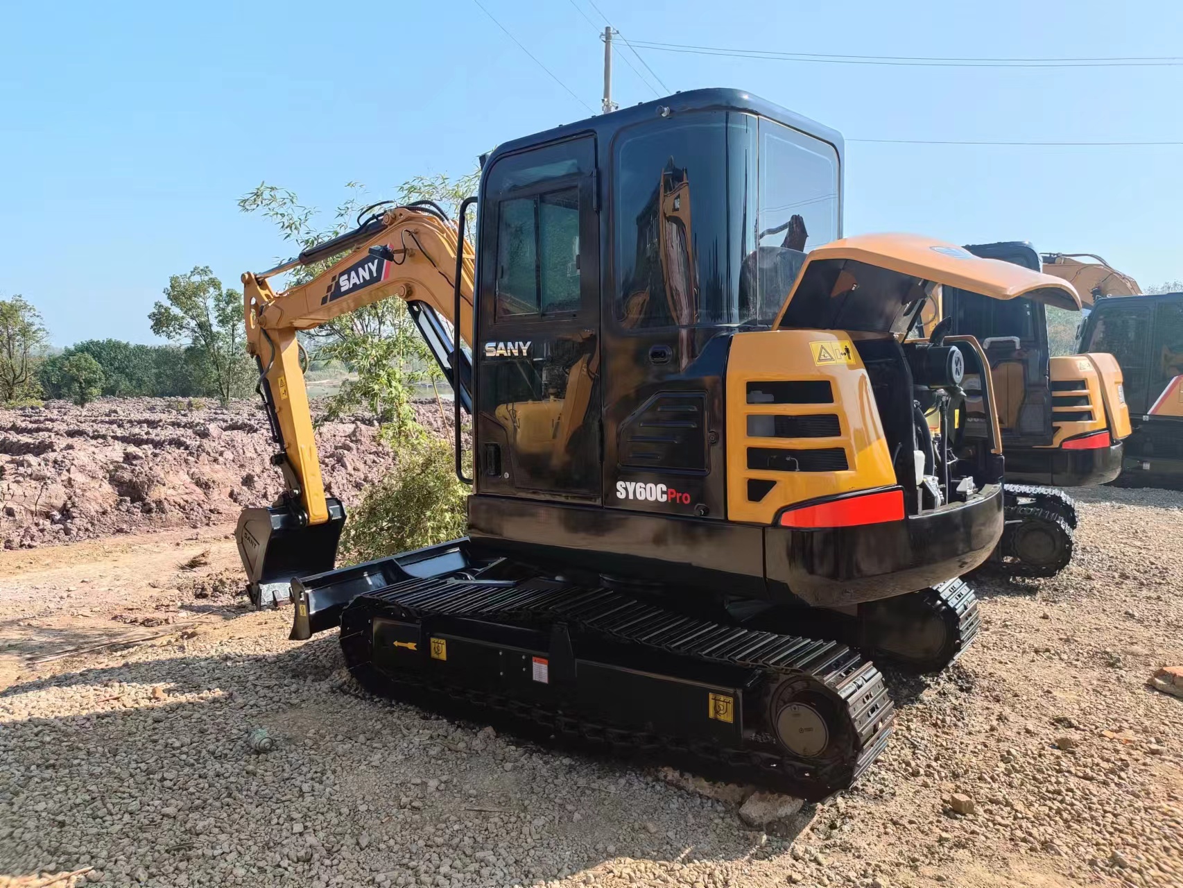 Использованная машина Sany 60c Pro Digger низкая цена низкие рабочие часы