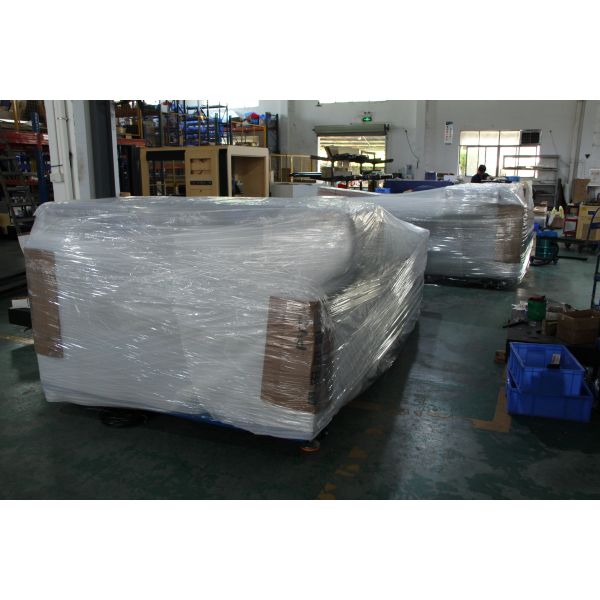 CO2 Laser Cutting Machine with CCD Edge-Tracing Cutting 130W/150W Laser Power and 0.01mm Positioning Accuracy