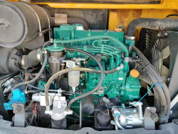 Used Volvo EC60D Hydraulic Excavator With 0.32m3 Bucket Capacity