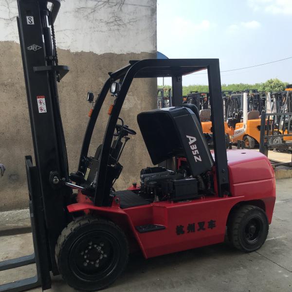 Experience Superior Performance Hangzhou 3.5 Ton Used Diesel Forklifts