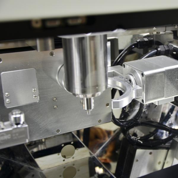 A5 Five-axis Milling Machine Touchscree&Remote Service Dental Crown&Bridge Cutting