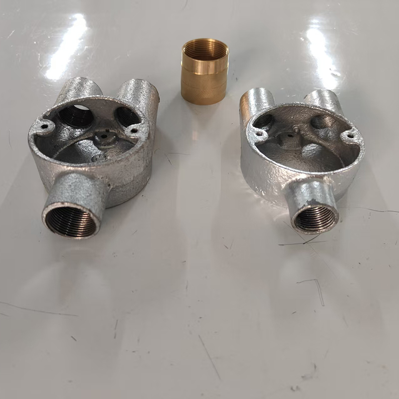 Galvanized Malleable Iron 3 Way Conduit Tee EMT Conduit Junction Box Connector