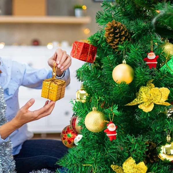 Xmas Tree Foil Mini Gift Box Ornaments Hanging Decorations
