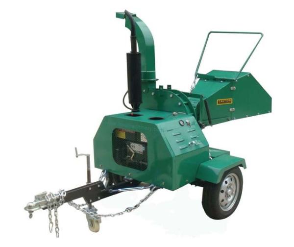 Self Feeding Trailer Mounted Chipper , Diesel Engine 8 Wood Chipper