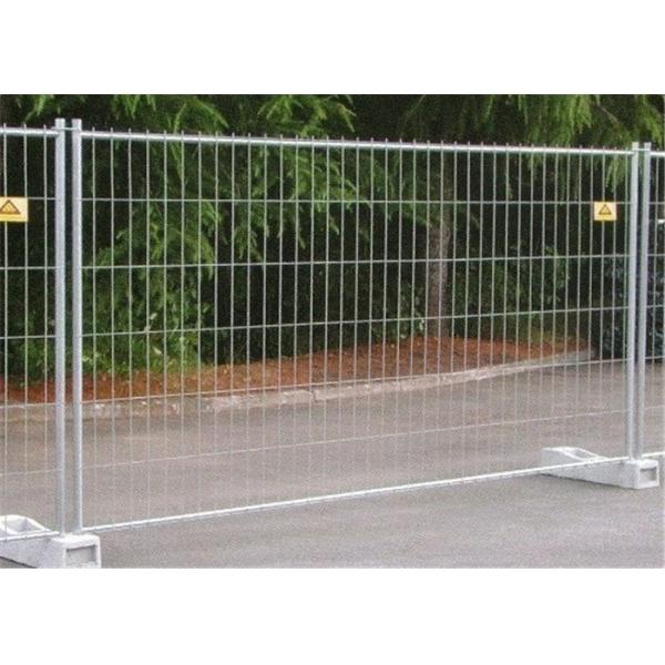 2.4мкс2.1м гальванизировали временную загородку с ногами заполненными бетоном пластиковыми