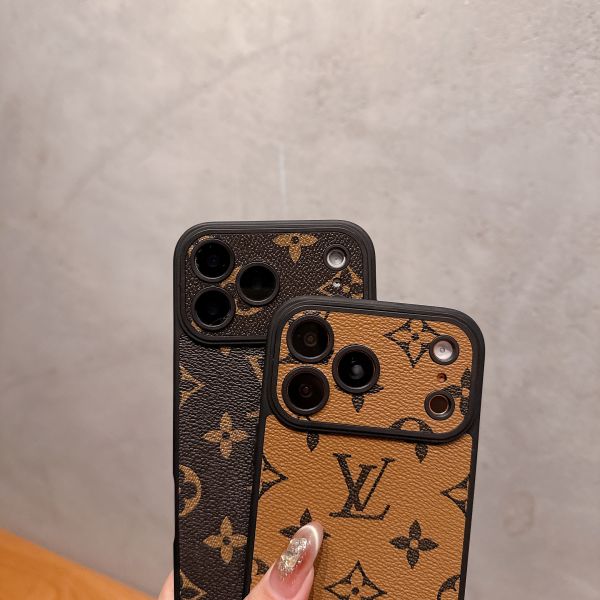 LV4 Color Fine Hole Edge Phone Case for iPhone 17 Pro Max