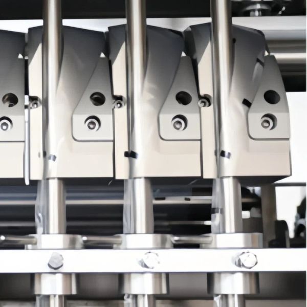 6 Lanes Multi Lane Packing Machine Liquid Paste Strip Packaging Machine 220V