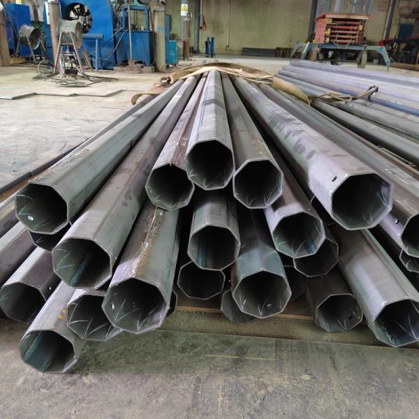 15mm Thickness Octagonal Galvanised Street Light Pole For Electric Distribution