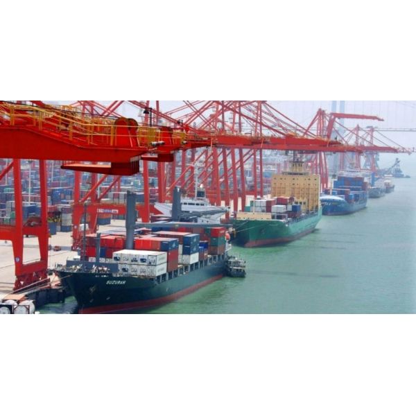 Maersk Line Global Container Shipping & Integrated End-to-End Logistics Solutions