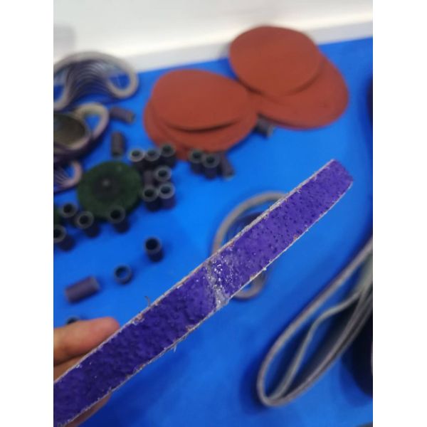 ODM 3M Triangular Abrasive Sanding Belt For Grinding Polishing 75 X 533