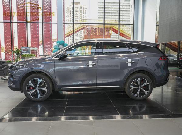 730KM BYD Tang Electric Honor Edition Pure 5 Door BYD Tang 7 Seater
