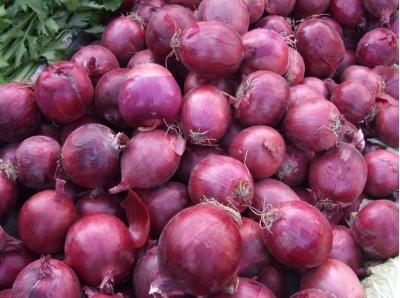 Metabolism Enhancing Fresh 6cm Restaurant Red Onion