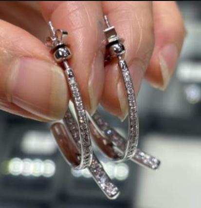 Tassel earrings  DEF VVS Round Shape Lab Grown Diamonds PT950