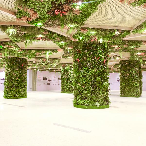 Fire Retardant Artificial Landscape Trees Pillar Plant Shopping Mall Decor