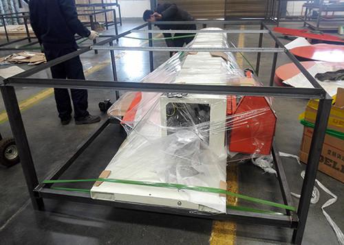 Film Load 2000kg 12r/Min Semi Automatic Pallet Wrapping Machine With Scale
