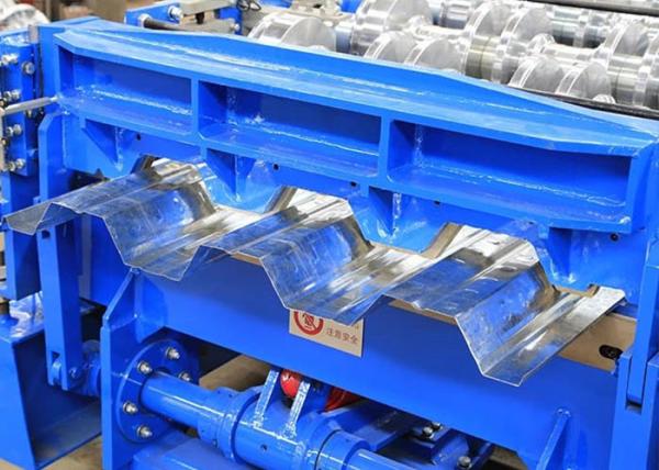 Hydraulic Press Steel Floor Metal Deck Roll Forming Machine Custom Logo