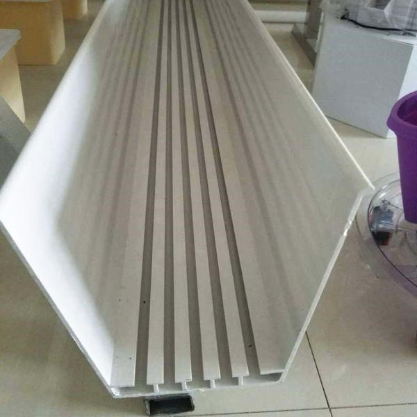 Sistema de cultivo hidropónico de morango Plantação vertical Cultivo de canaveira de PVC em ambientes internos para casa