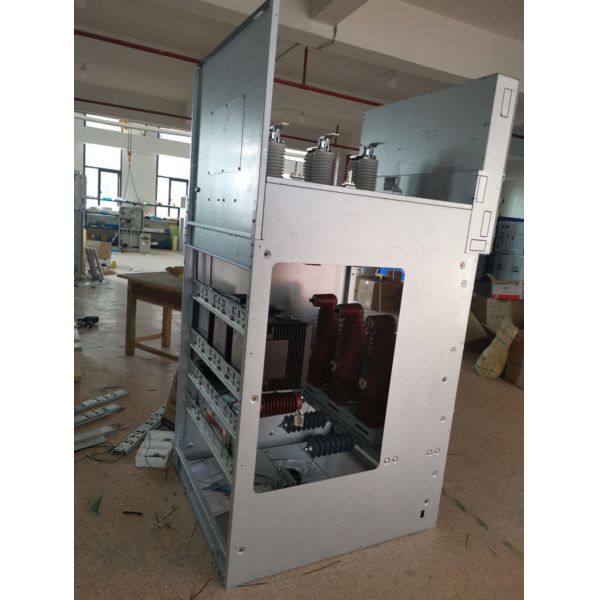 Three Phase High Voltage Disconnect Switch Electrical HV Isolator Switch GN19-12M