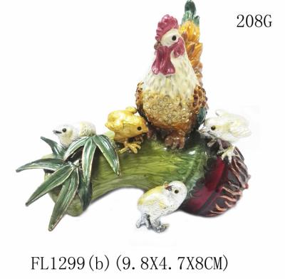 Hot sale antique rooster cock animal shape metal hand painted decortive jewelry box