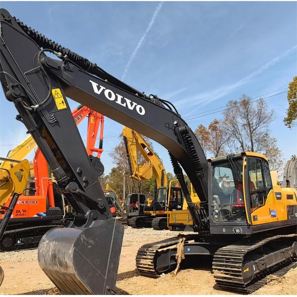 La pista de movimiento de tierra EC220D Excavadoras usadas Volvo 22t Excavadora de tamaño mediano