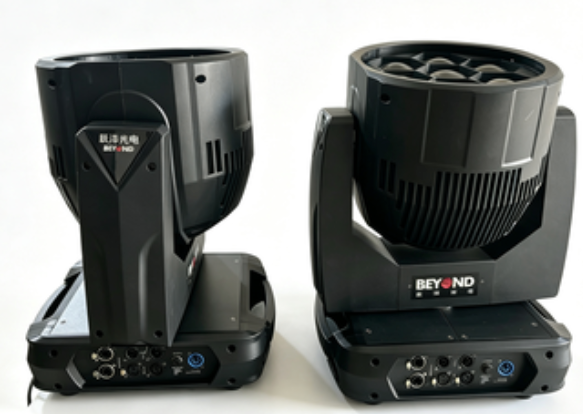 7x60W RGBW 4-in-1 LED Moving Head Light — Professional Stage Lighting for Events, Concerts, and Theaters