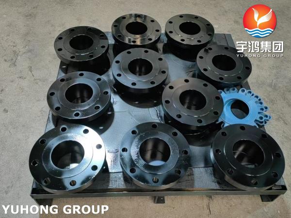 ASTM A182 F5 alliage d'acier soudé flange de cou forgé WNRF enduit de noir