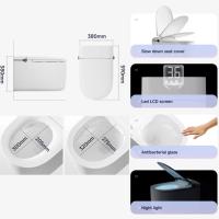 Salle de bains intelligente moderne avec lumière germicide et stérilisation automatique