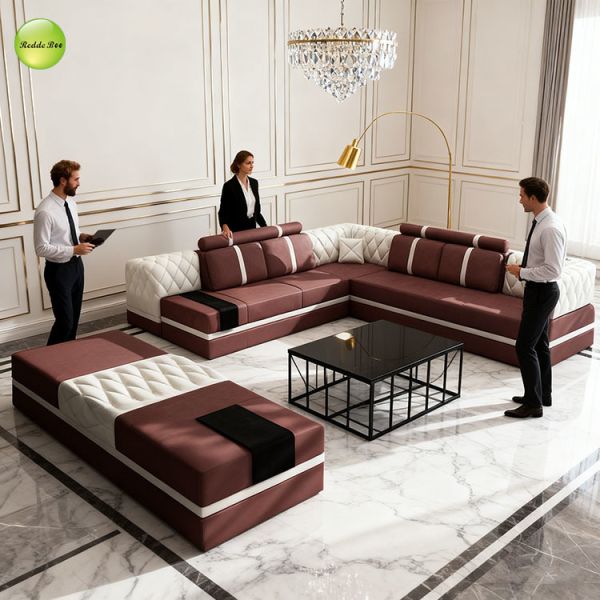 Leather Sectional: Contrast Stitching, Plush Seating – Transform Home into a Sophisticated Retreat