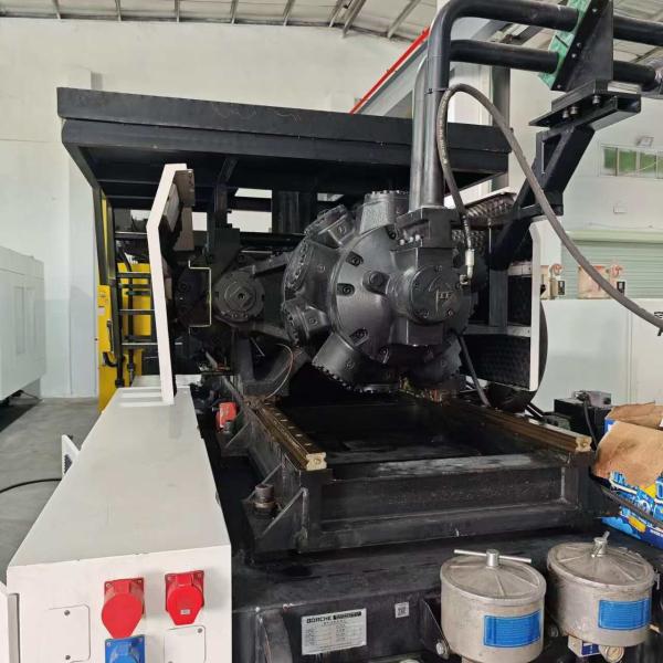 BU1200 Servo Motor Two Platen Injection Molding Machine Horizontal 12000KN