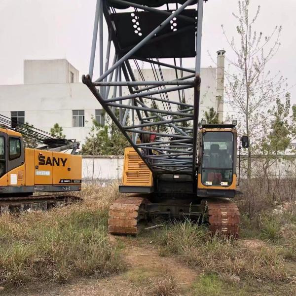 Building Material Shops in Need of SCC550E Used Crawler Crane for Big Projects