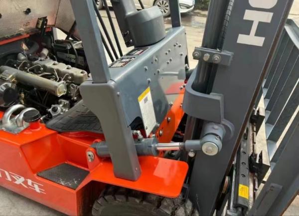 1.5 Tons Heli Second Hand Forklift Sit On Type Comfortable Driving