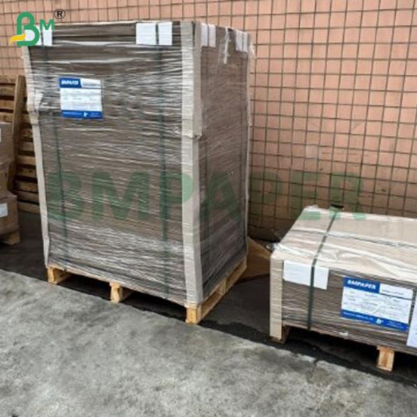 Cartón gris negro de 1 lado para marco de fotos 1.5mm 2mm Buena rigidez 72 x 102cm