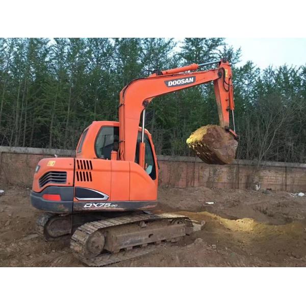Excavadora DX75 usada, de segunda mano sin pintar Excavadora Doosan