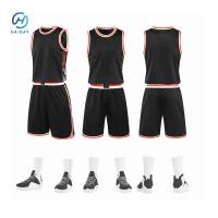 Uniforme de basket-ball pour hommes sur mesure Ensembles de basket-ball professionnels en pleine sublimation Jersey de basket-ball respirant chemise de basket-ball pour adultes Ensembles