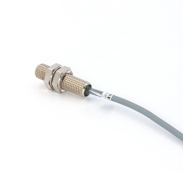 Cylindrical M8 Inductive Sensor 3mm Detection Distance NPN NC 2m Cable