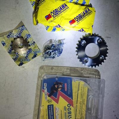 CB100 Comp Chain And Sprocket Set Alloy / Iron Motorcycle Spare Parts