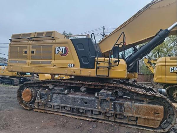 Excavatrice Caterpillar 395 Usd par Électrique et Moteur Débit Maximal du Système Hydraulique 1064 L/min Puissance Nominale 405kw