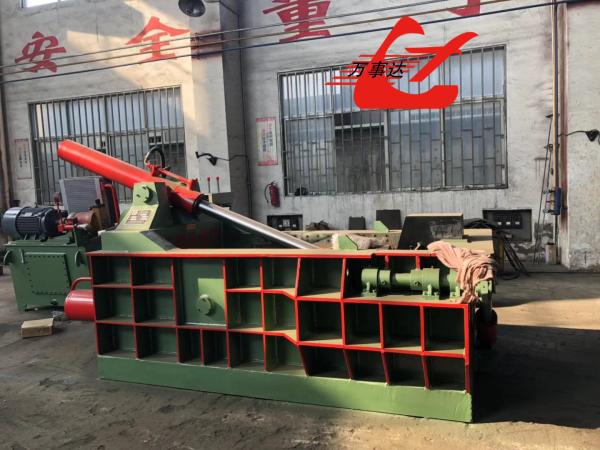 Prensadora hidráulica profesional de metales para el procesamiento de chatarra a granel