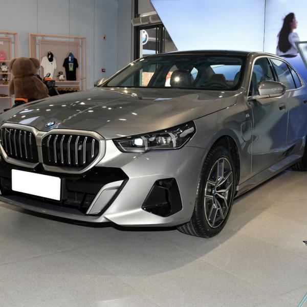 2024 BMW i5 35L EV Carro Elétrico Veículo de Nova Energia Luxury Pure Sedan